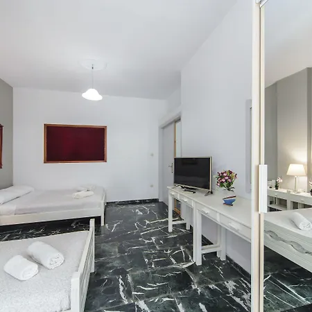 Casa Kasteli ゲストハウス