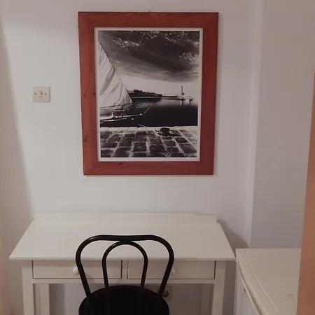 Casa Kasteli ゲストハウス