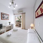 Casa Kasteli Guest house