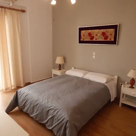 Casa Kasteli Гостьовий будинок