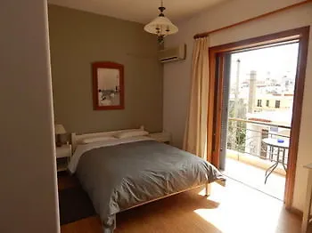 Guest house Casa Kasteli 2*