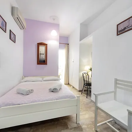 Guest house Casa Kasteli 2*
