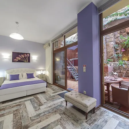 Casa Kasteli 2* Chania (Crete)