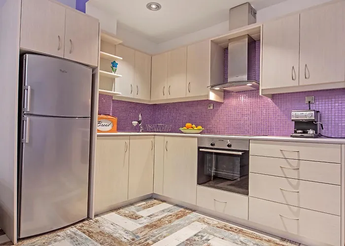 Gæstehus Casa Kasteli 4*